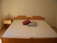 Apartmani Milna Bra�
