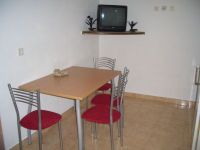 Apartmani Milna Bra�
